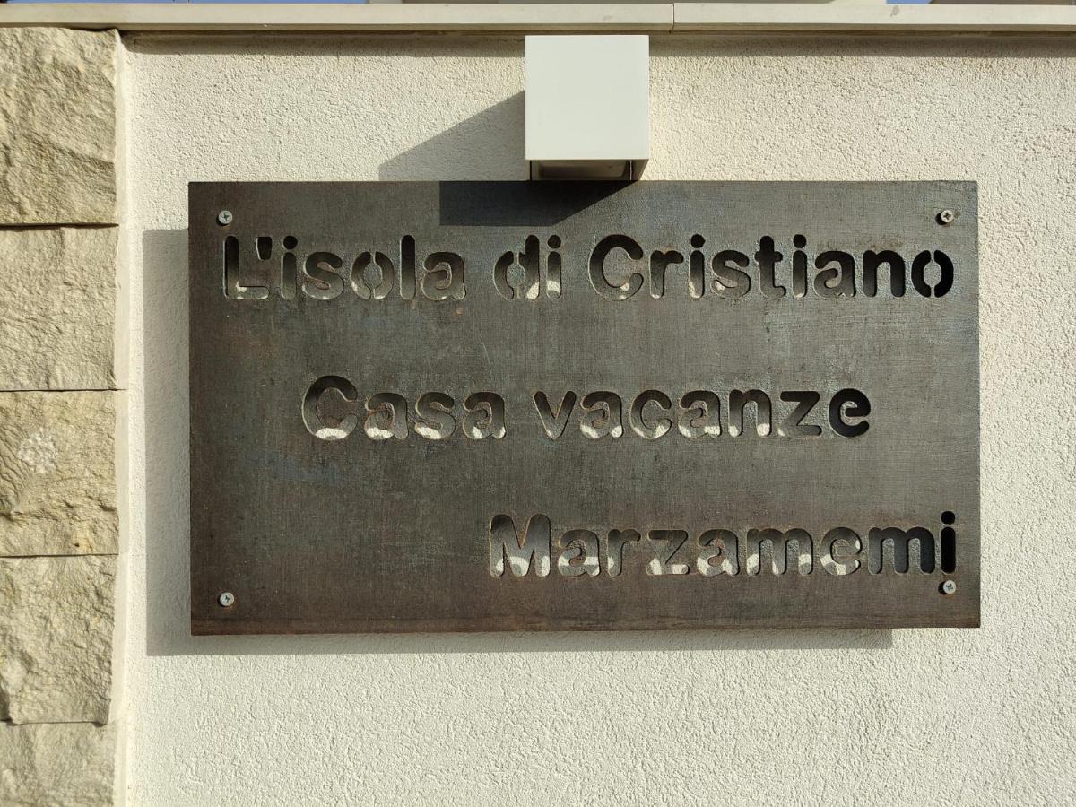 L’isola Di Cristiano *